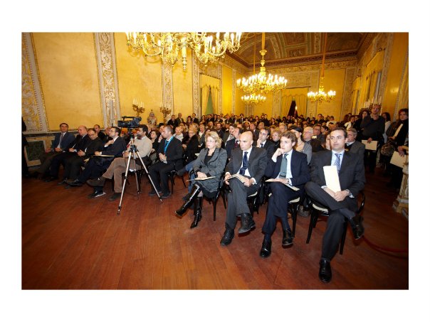 components/com_spgm/spgm/gal/3.CORSO_DI_STUDI_-__Prolusione_XII_corso/13747_1166886576651_1362516452_30425142_5535029_n.jpg