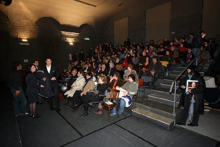components/com_spgm/spgm/gal/6.2.RASSEGNA_ARTE_MITINCANTI_-_II_edizione/cinema004.jpg